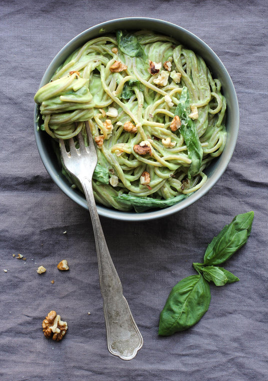 Spaghetti met avocadosaus
