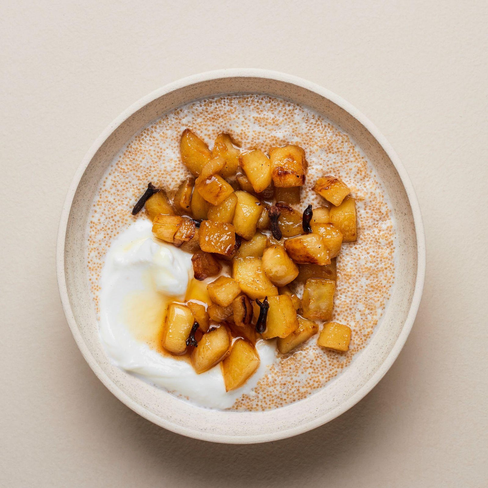 Amarantpap met gebakken appel