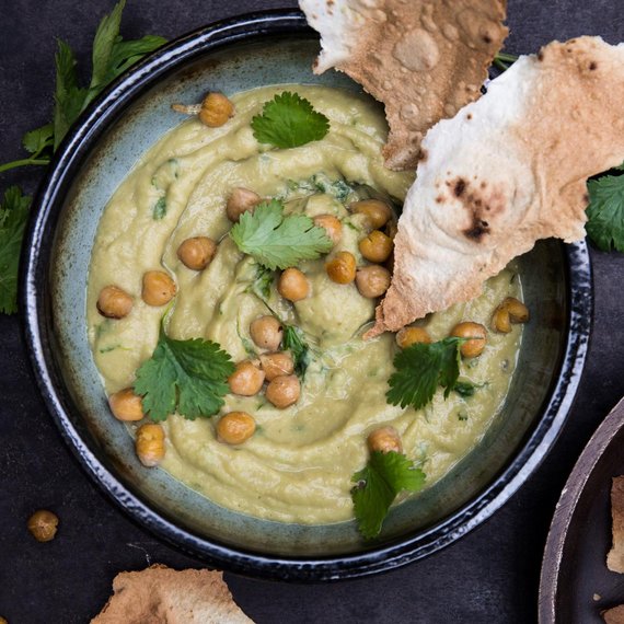 Hummus van avocado en kikkererwt