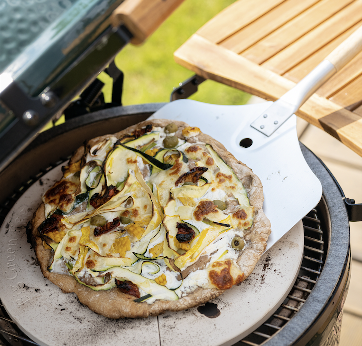 Volkoren pizza met ricotta en courgettes