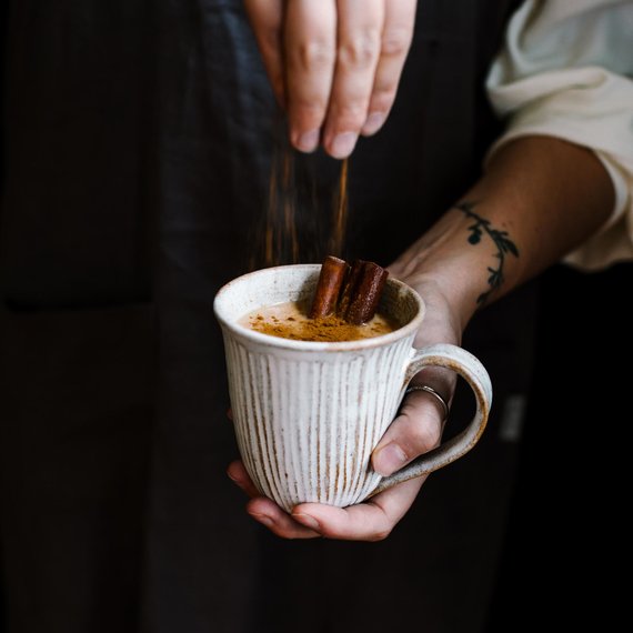 Chai latte met kaneel