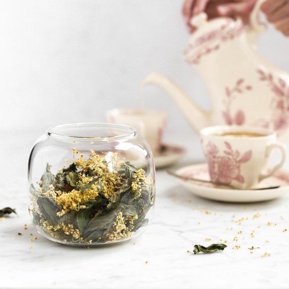 Vlierbessen-munt thee