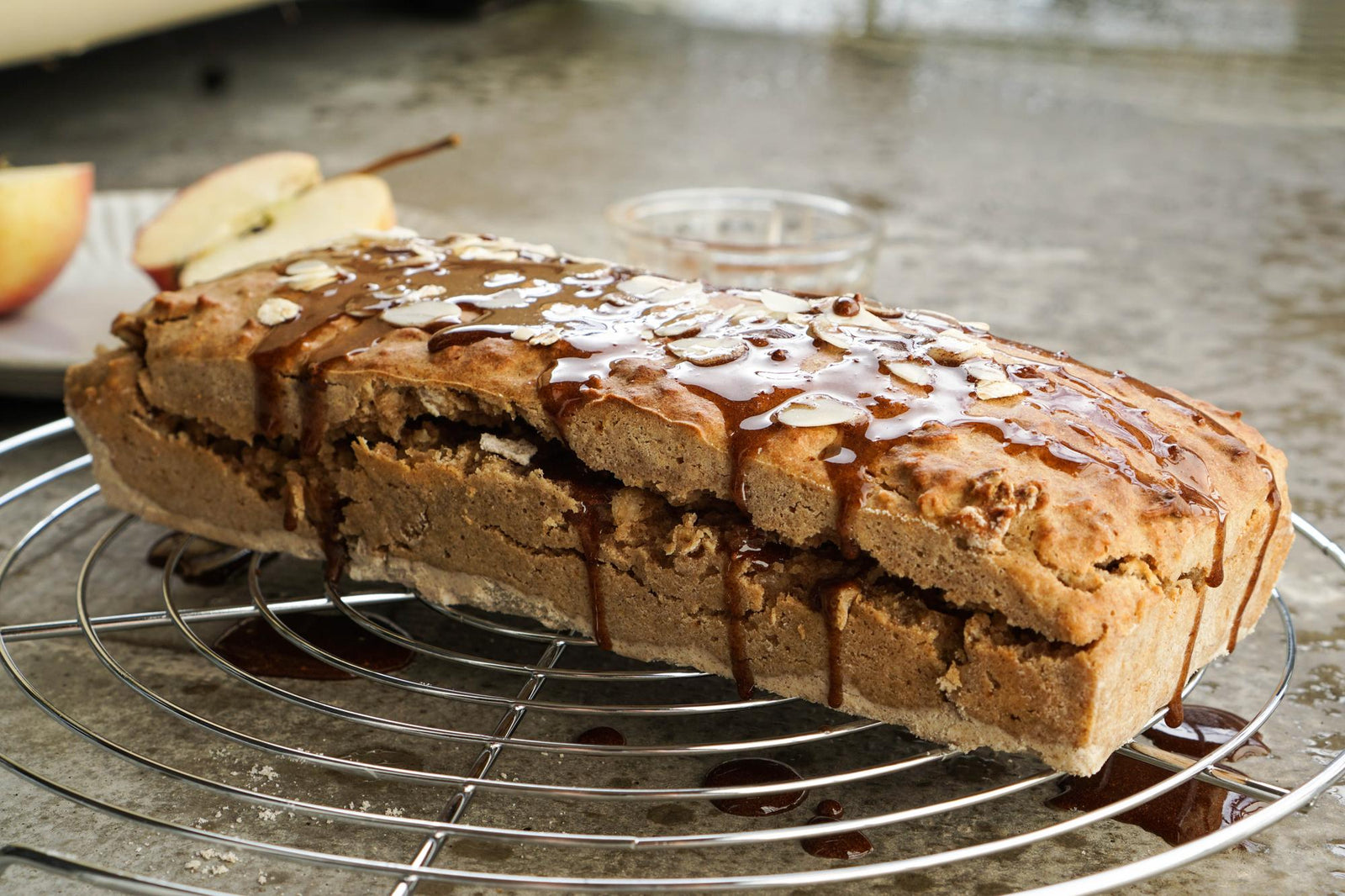 Zoet brood met appel en kaneel